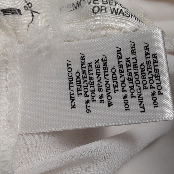 Ann Taylor Knit Sleeveless Flowy Cream Ivory Top - Picture 10 of 10